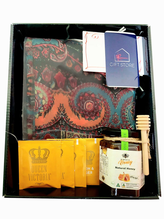 "Make Her Comfy" Gift Set