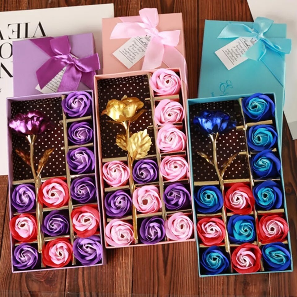  Scented Soap Roses Flowers Gift Box