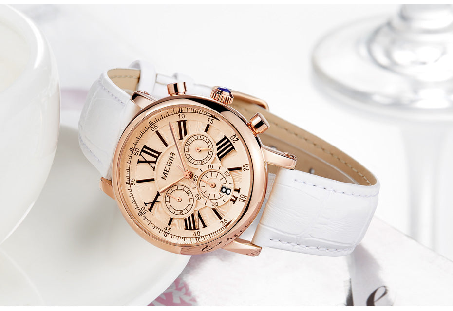 LADIES WHITE LEATHER QUARTZ WRISTWATCH
