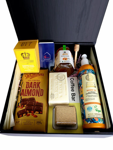 Care With Delight Gift Hamper