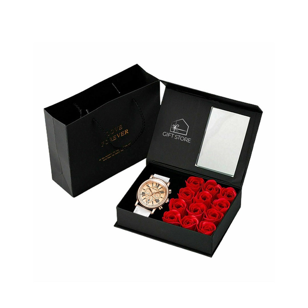 LADIES WHITE LEATHER QUARTZ WRISTWATCH
